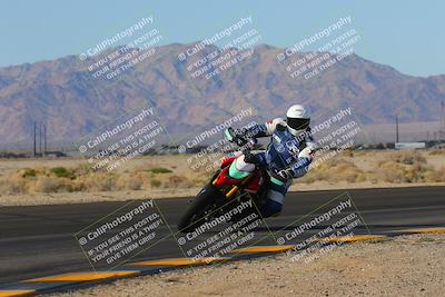 media/Dec-18-2022-SoCal Trackdays (Sun) [[8099a50955]]/Turn 4 Inside (10am)/